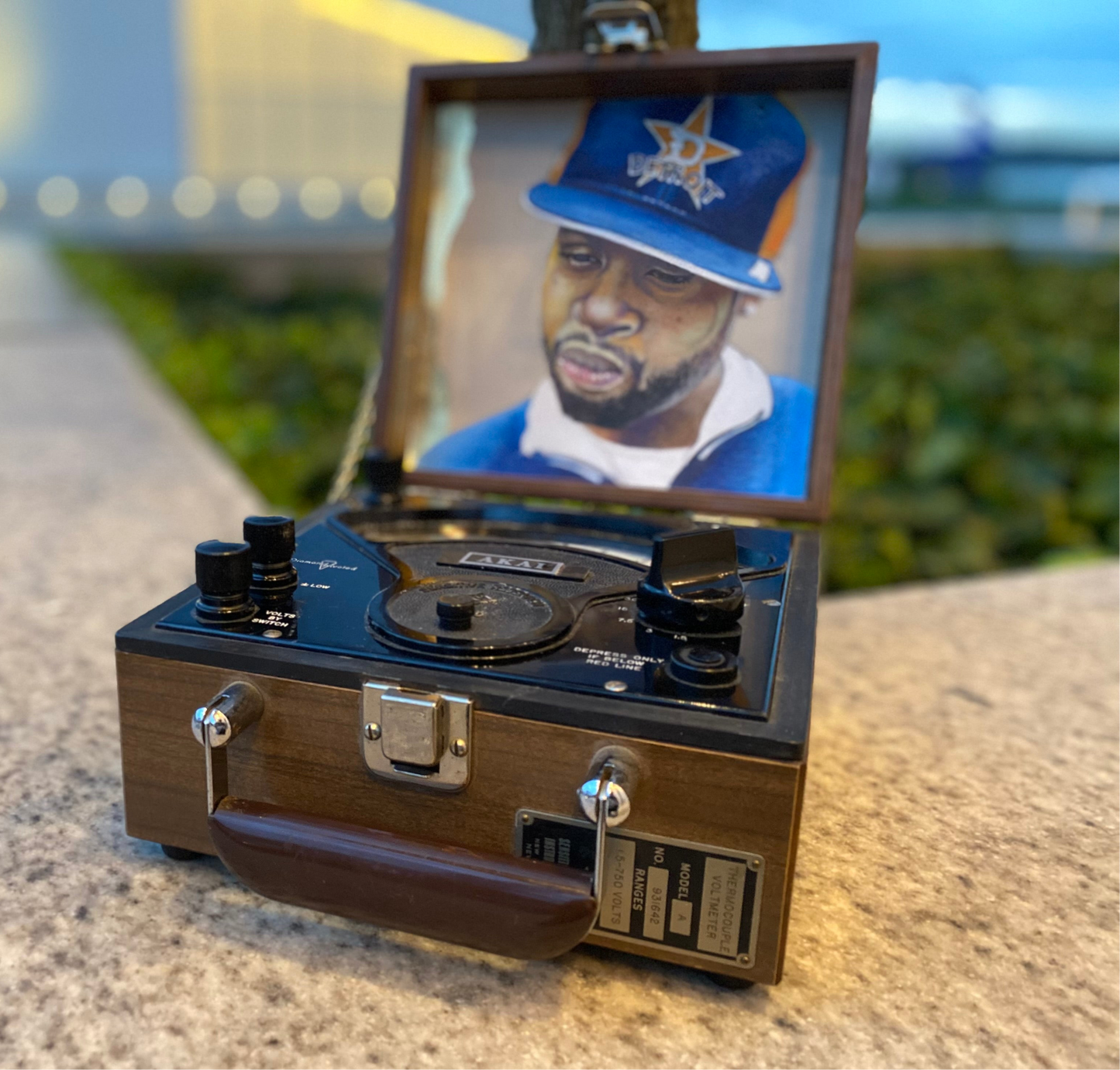 ‘Dilla Time - J Dilla - Portrait Box’